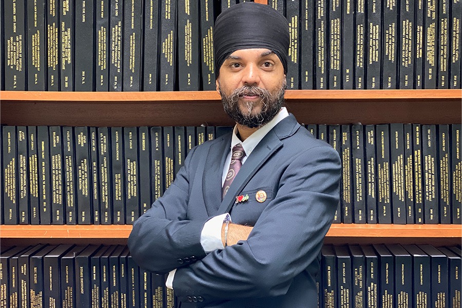 author_Dara-Singh