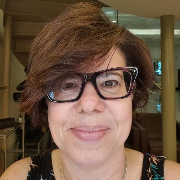 Andrea da Luz Carvalho